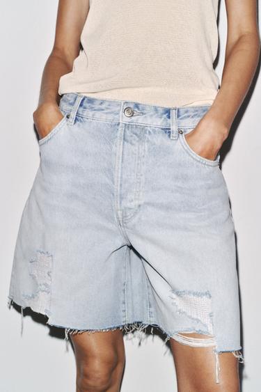 BERMUDA EN DENIM DÉCHIRÉ ZW COLLECTION - Bleu clair de Zara - Image 2