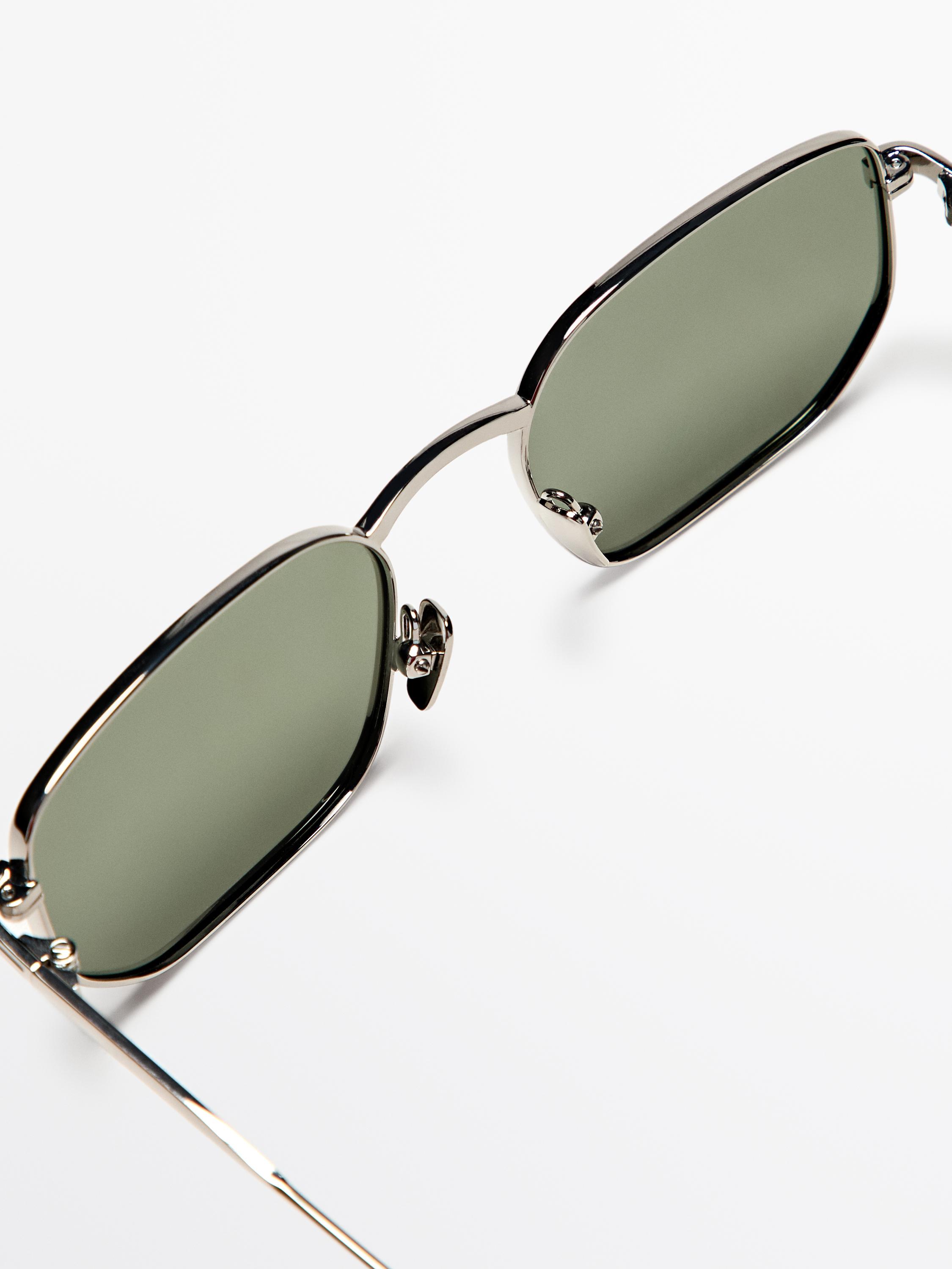 Square metal sunglasses