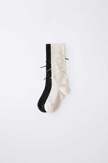 2-PACK OF LONG SOCKS WITH BOWS - Black / White by Zara