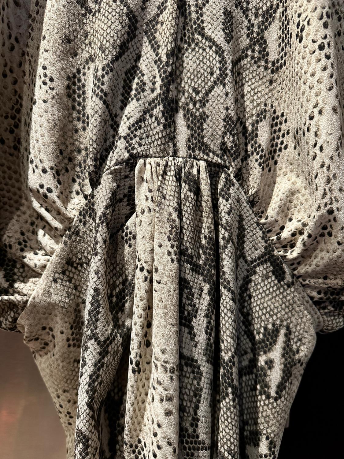 DRAPED PRINT DRESS - Image 4