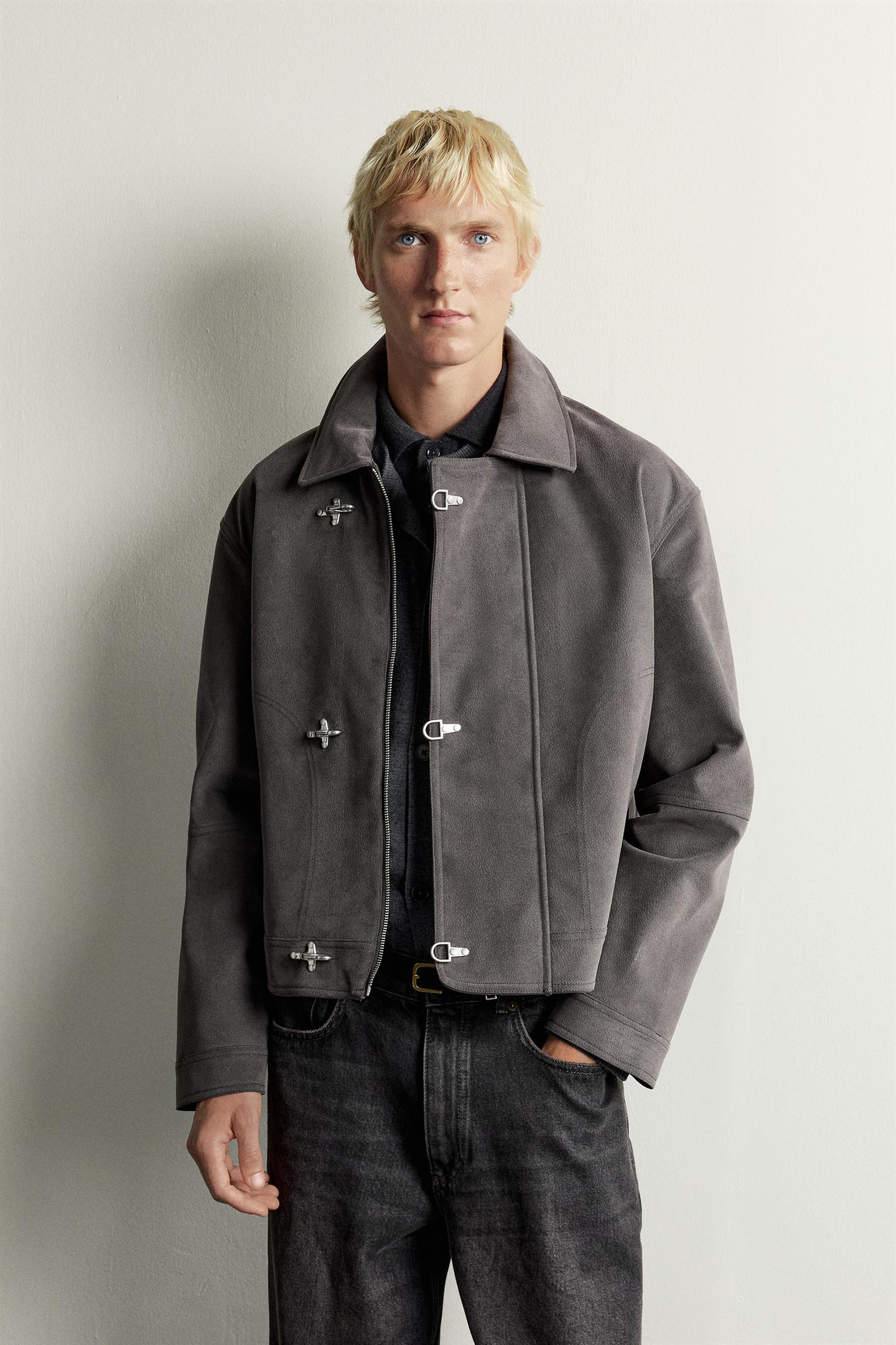 Мужская куртка Zara Suede-Effect Jacket with Frog Fastening, цвет: Антрацитовый серый — фото 2