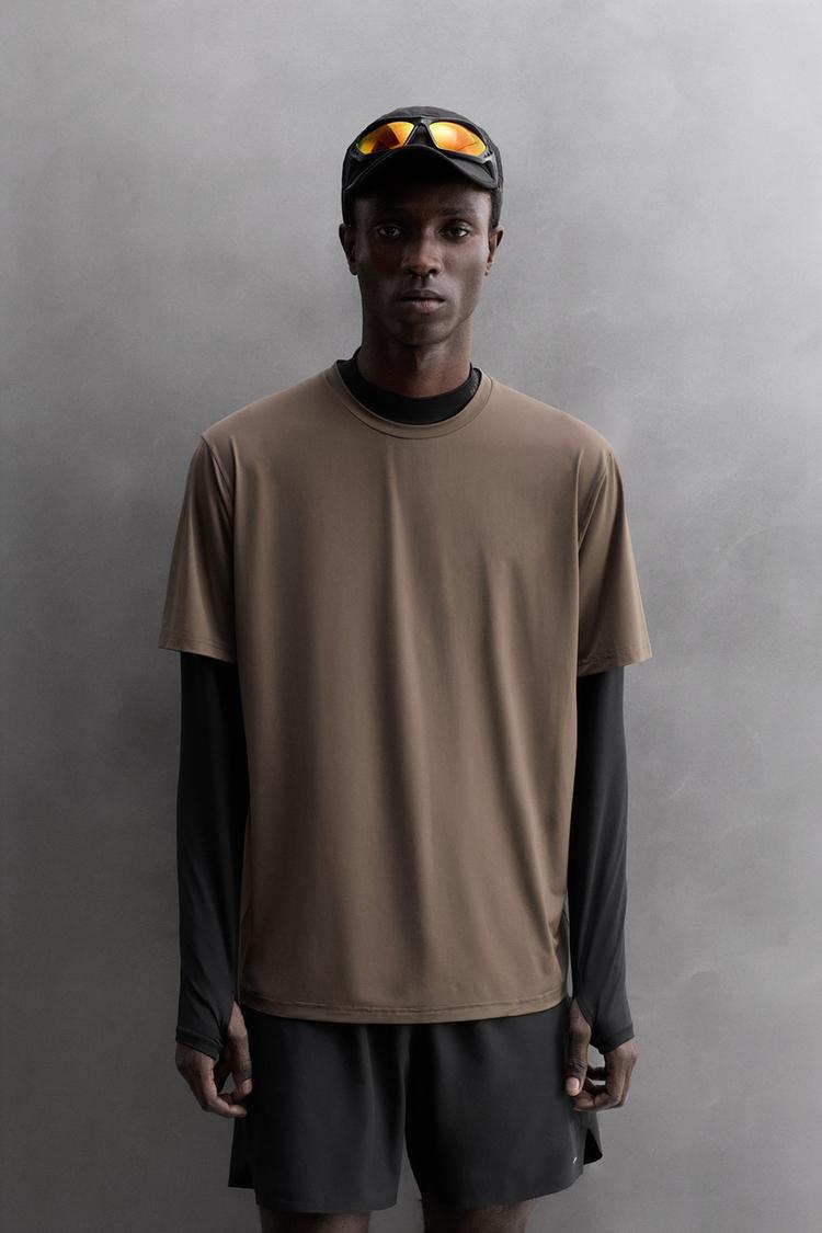 ZARA SHORT SLEEVE RUNNING T-SHIRT