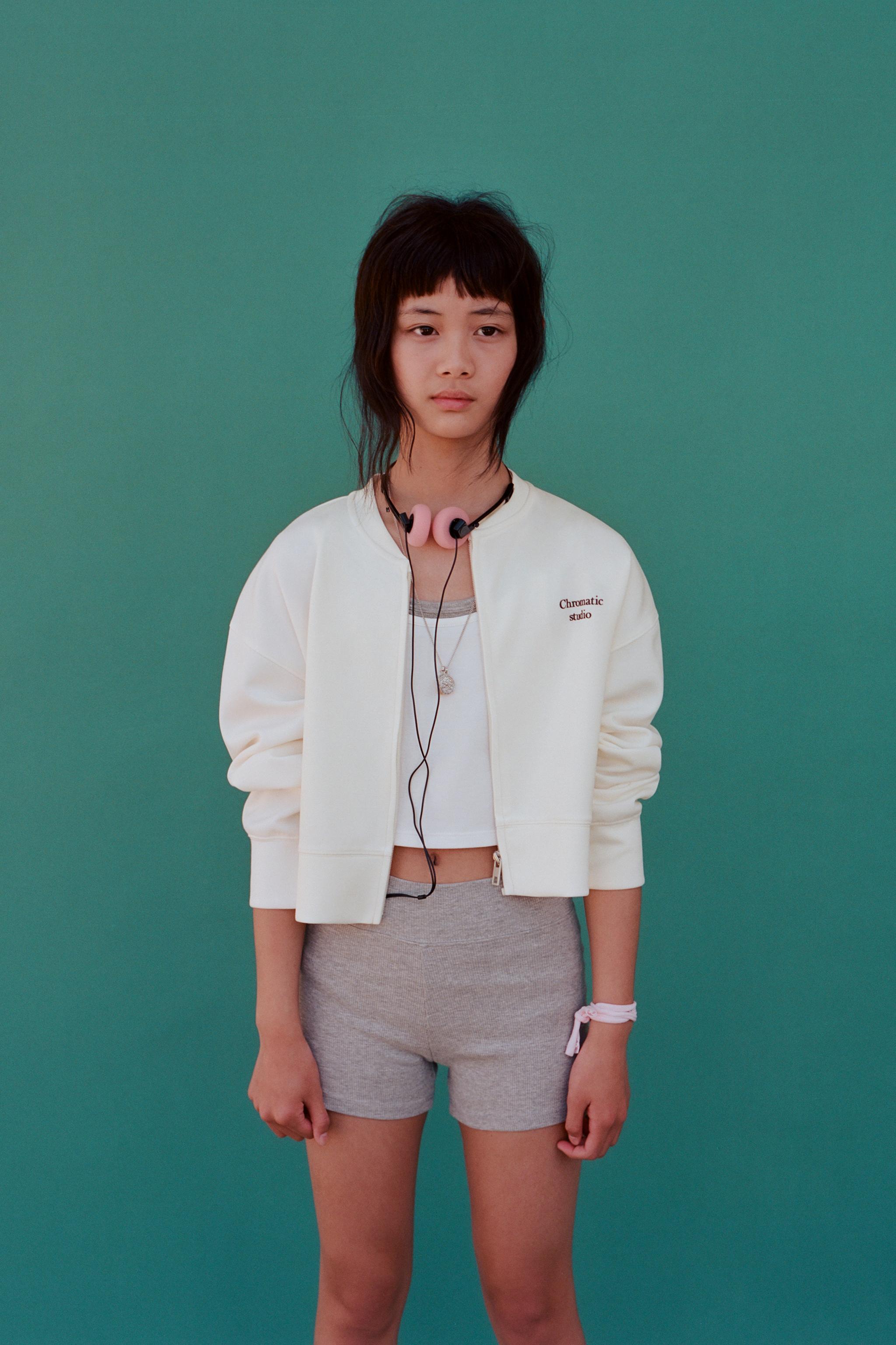 SPORTY BOMBER JACKET — White