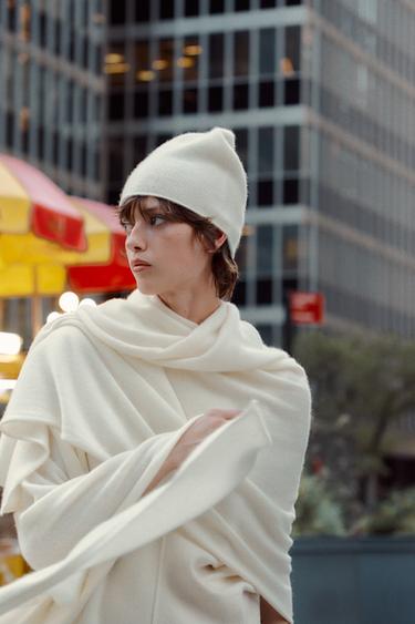 ШАПКА БИНИ ИЗ 100% КАШЕМИРА — ЭКРЮ от Zara — изображение 0