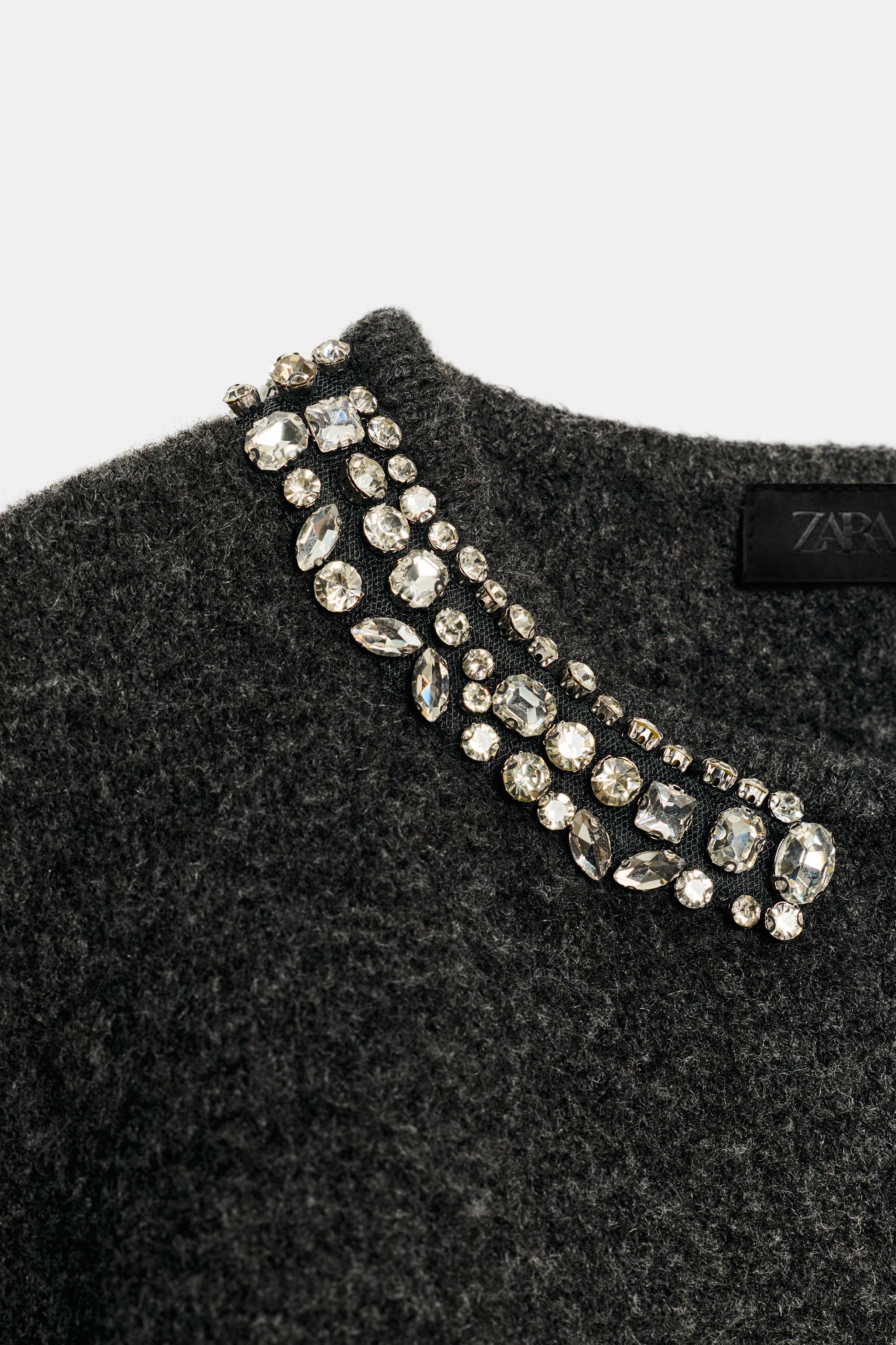 GILET EN MAILLE FANTAISIE BIJOU