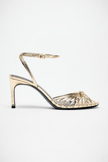 METALLIC KNOTTED HEEL SANDALS - Gold by Zara
