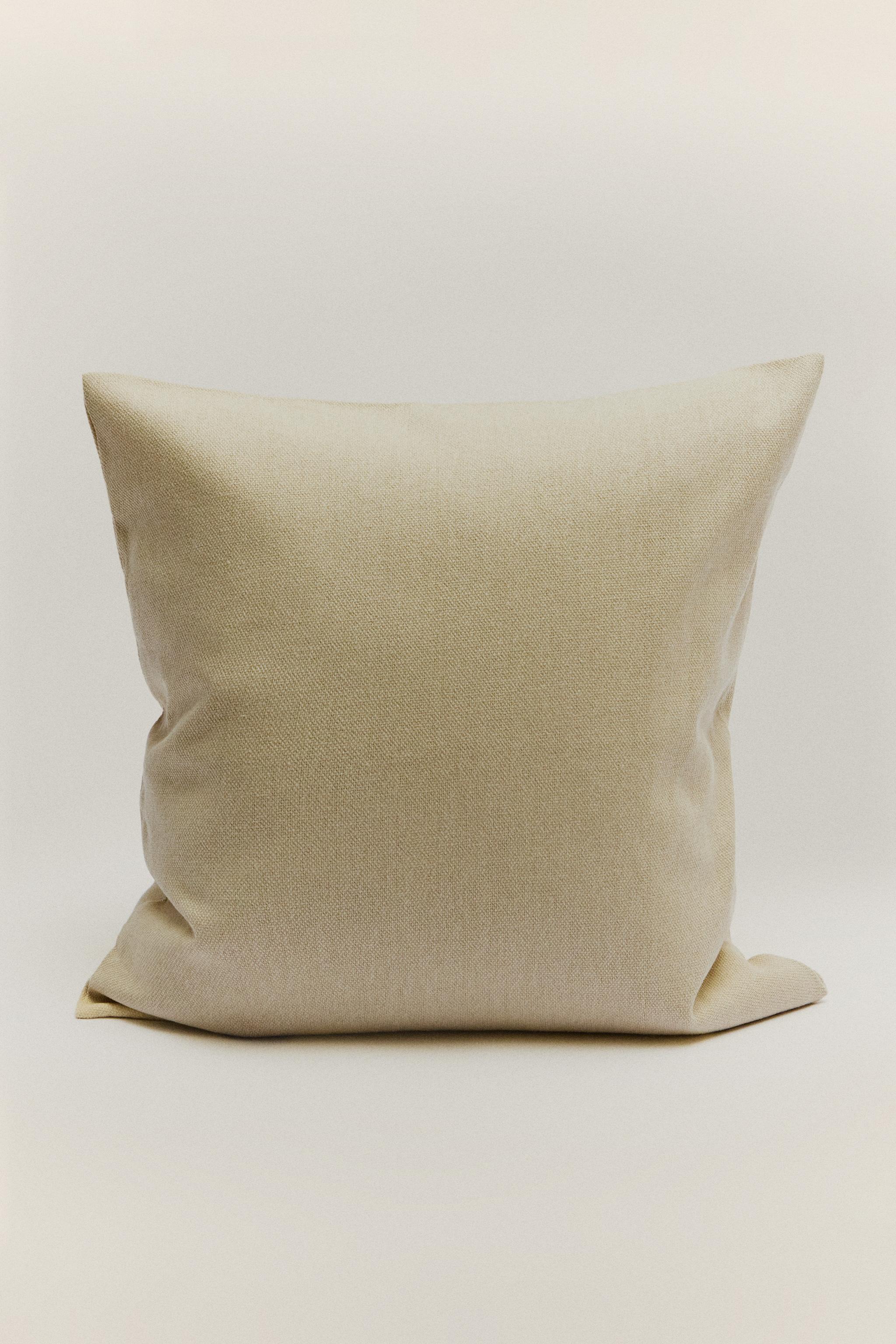 PLAIN CUSHION COVER