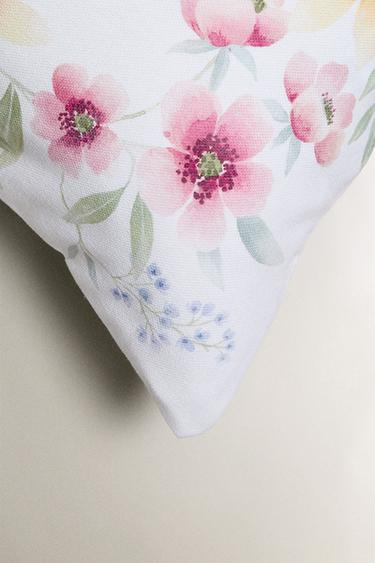 FLORAL PRINT CUSHION COVER - Oyster-white by Zara - Image 1