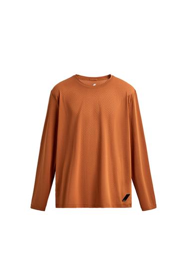 Zara LONG SLEEVE GRAVEL TECHNICAL TEXTURED WEAVE T-SHIRT - Ocher