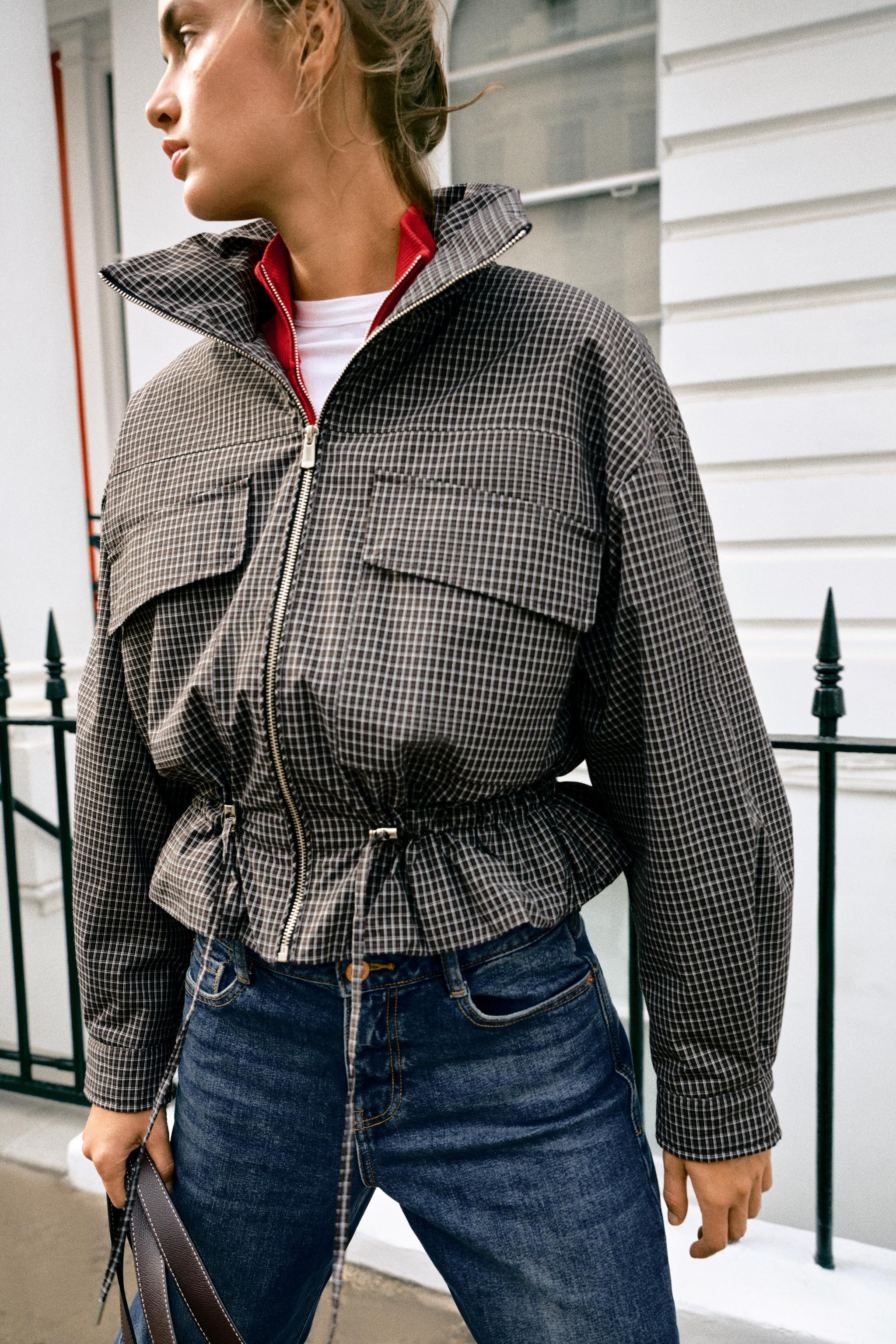 QUILTED CHECK STAND-UP COLLAR JACKET — Black / White