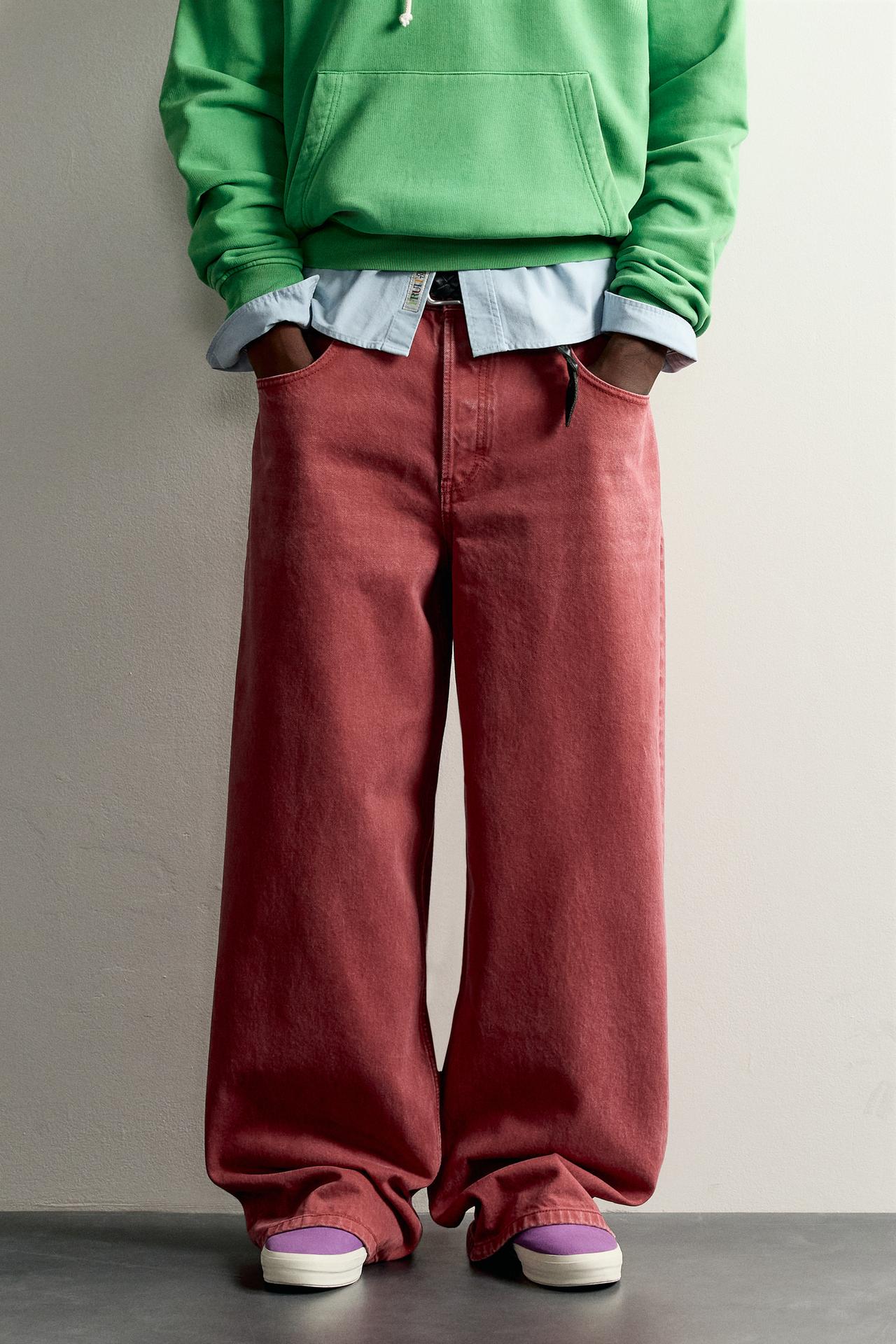 FRUIT OF THE LOOM™ BAGGY FIT JEANS — Dark red
