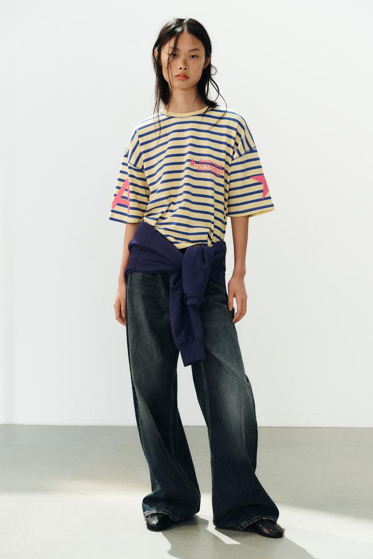 OVERSIZE STRIPED TEXT T-SHIRT