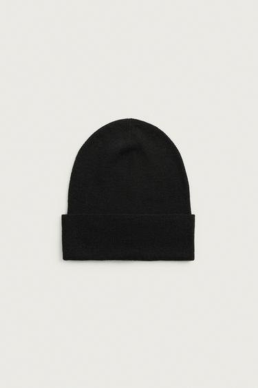 100% WOOL KNIT BEANIE - Black by Zara