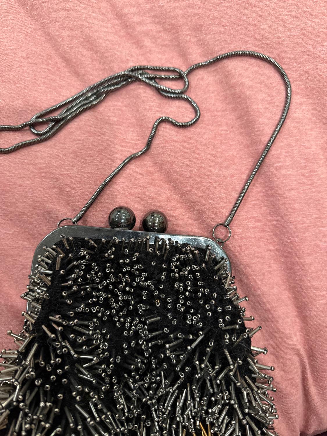 SPIKY CLUTCH/ CROSSBODY - Image 2