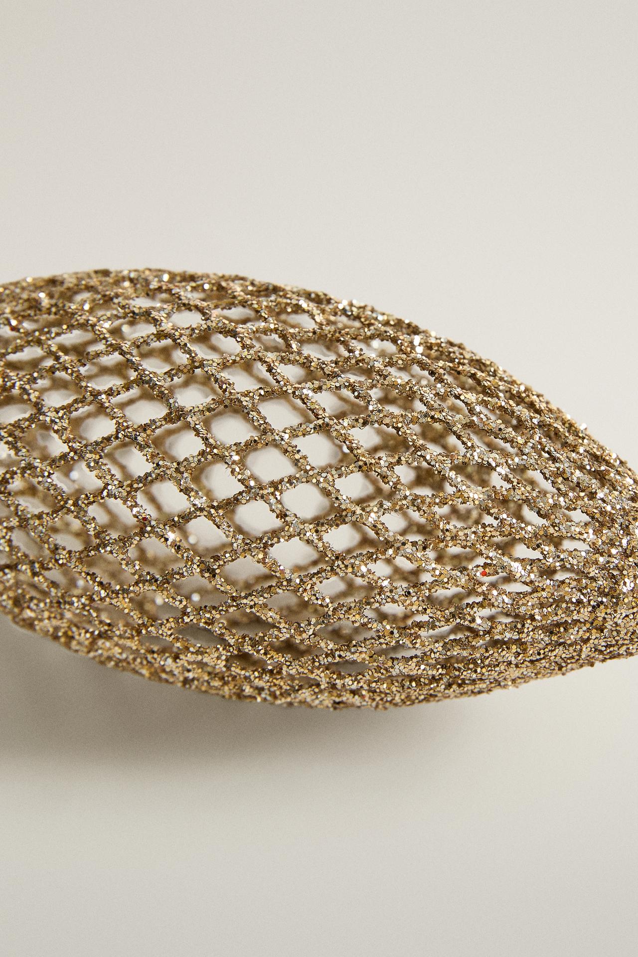 ELONGATED MESH CHRISTMAS TREE ORNAMENT — Golden