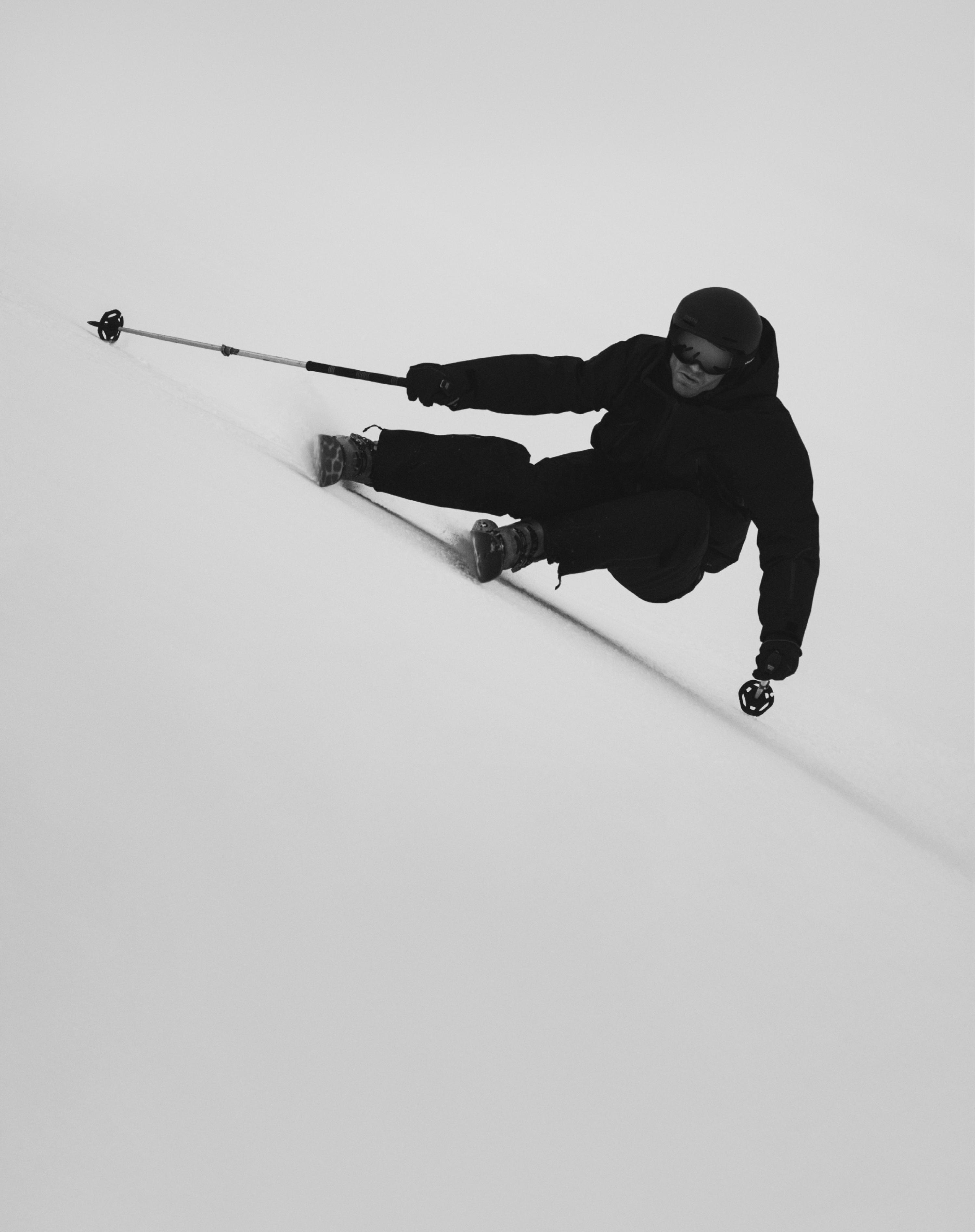 ZARA 定価31,990円 SKI スキーウェアジャンプスーツ フード無 新品 未使用 タグ付き ザラ ZARA スキーコレクション S 36 ホワイト