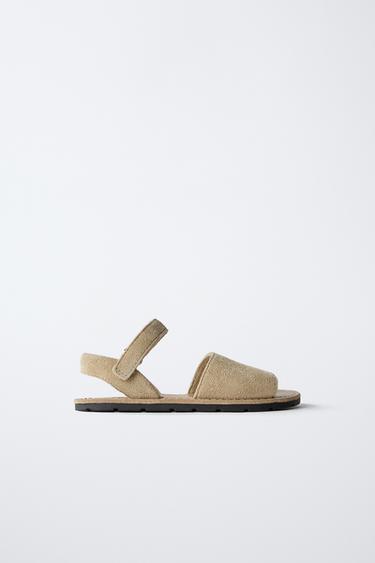 LEDERSANDALE - Sandfarbe von Zara