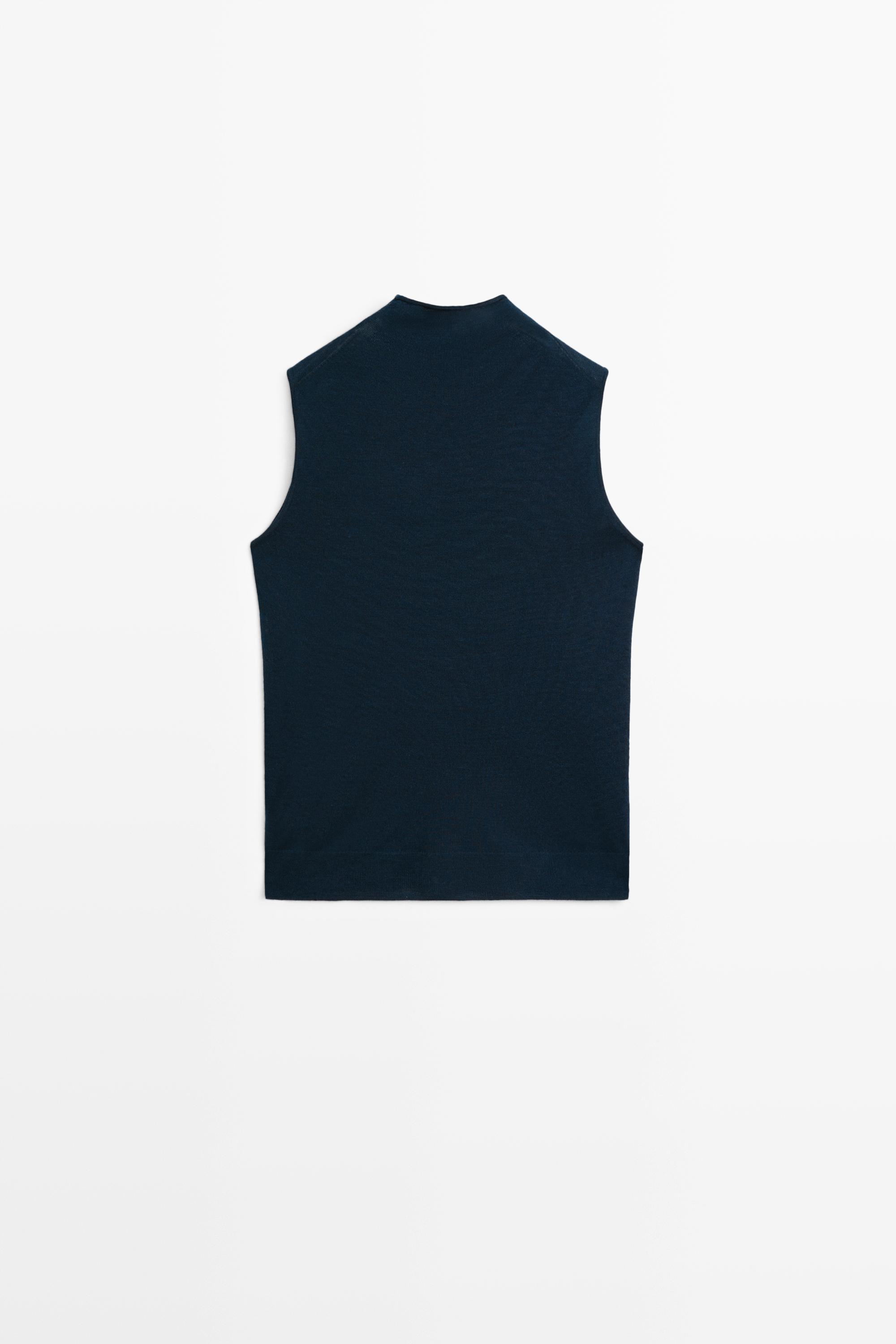100% wool mock turtleneck knit top