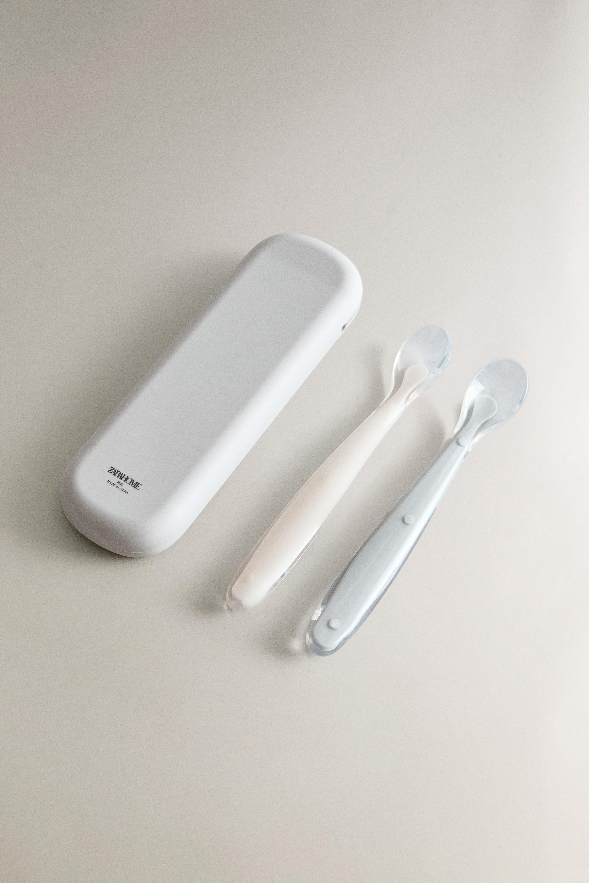 CHILDREN'S SILICONE SPOON SET