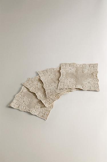 PACK OF LINEN COASTERS (PACK OF 4) - White / Grey by Zara - Image 1