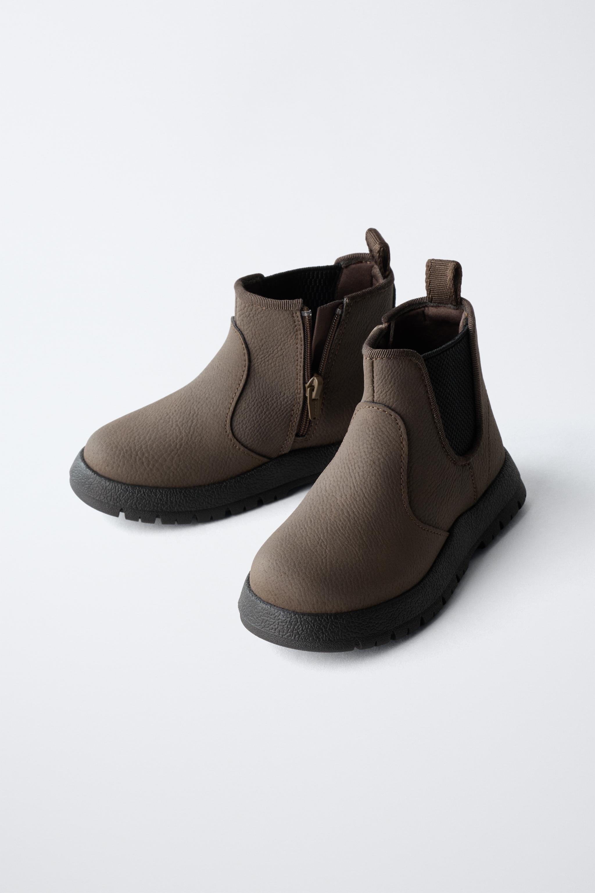 ELASTIC BOOTS