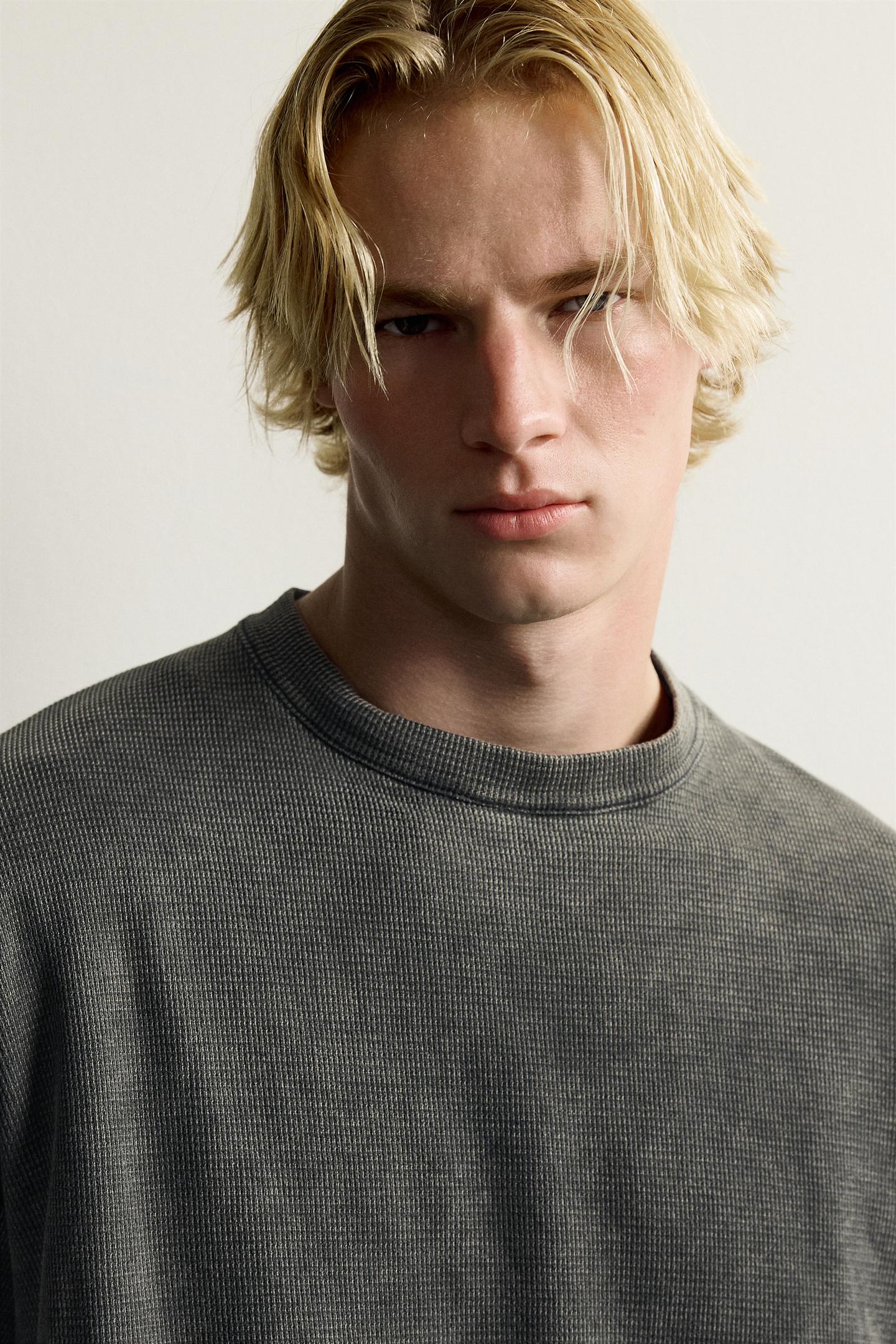 Мужская футболка Zara Washed Texture Knit, цвет: Чёрный — фото 5