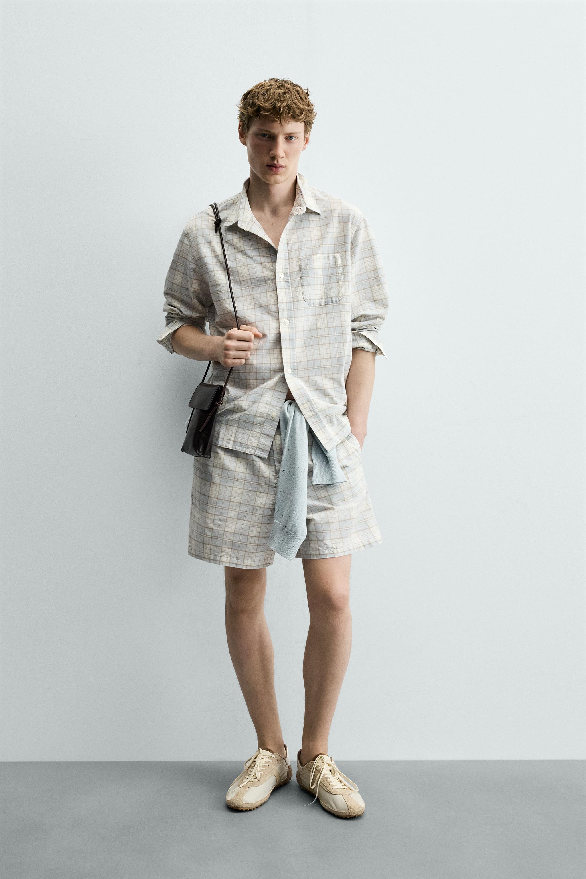 REGULAR FIT PLAID SHORTS