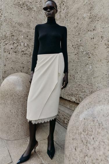 JUPE MI-LONGUE CROISÉE EN DENTELLE - Blanc cassé de Zara