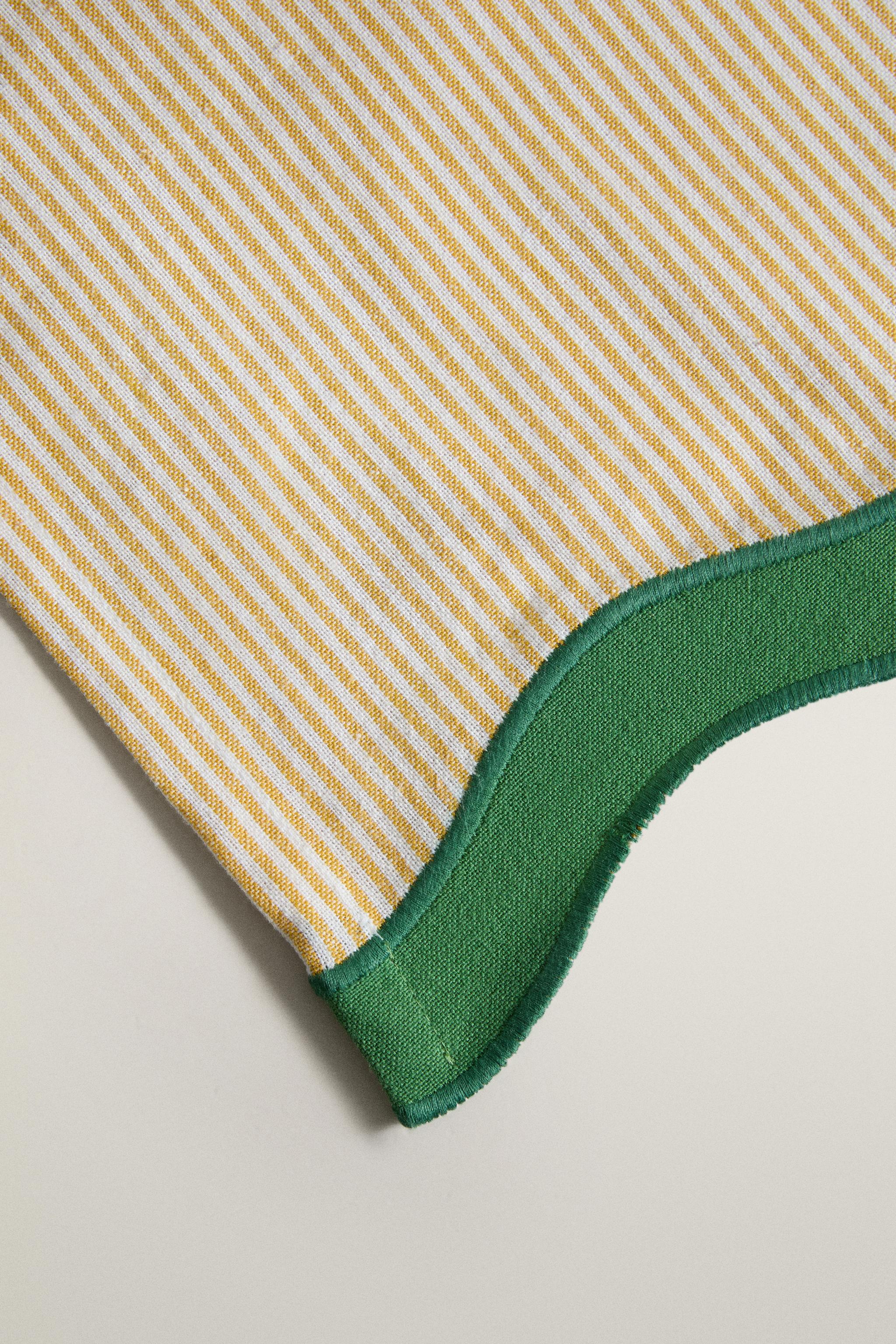 YARN-DYED COTTON TABLECLOTH