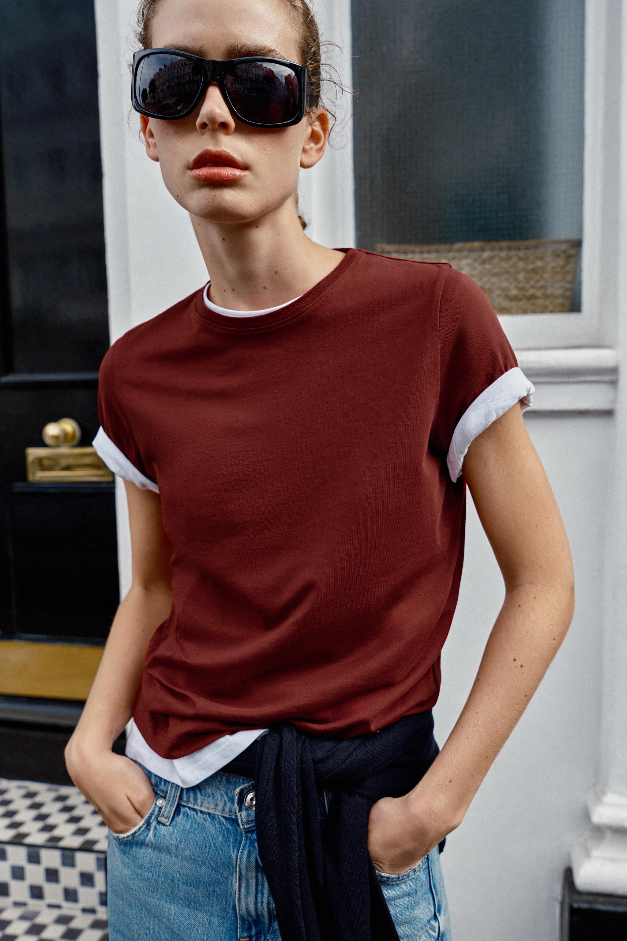 SHORT SLEEVE T-SHIRT — Burgundy