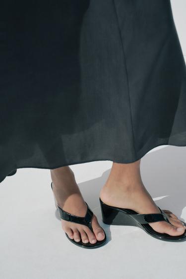 PATENT-EFFECT WEDGE SANDALS - Black by Zara - Image 0