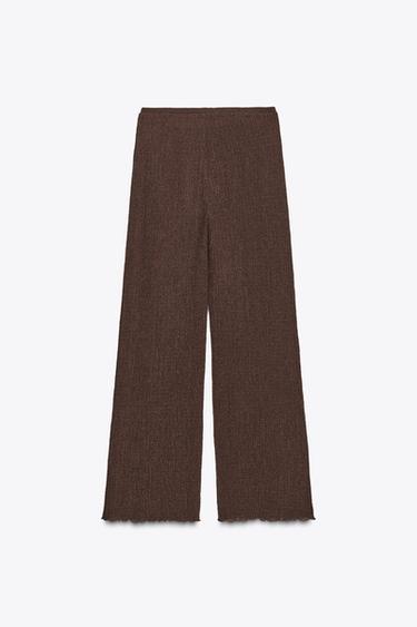 PANTALON DROIT TEXTURÉ - Marron foncé de Zara - Image 1