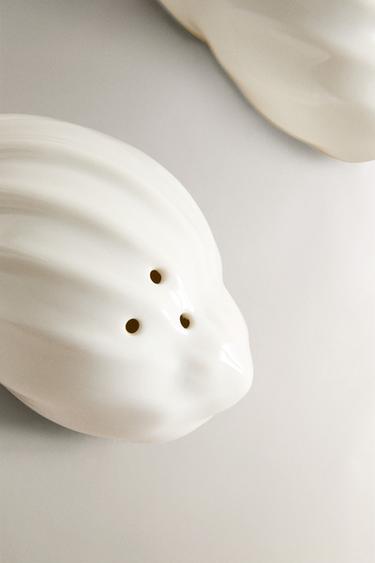 ENSEMBLE SALIÈRE ET POIVRIÈRE COQUILLAGES - Blanc de Zara - Image 2