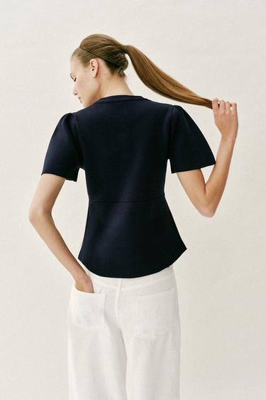 VESTE EN MAILLE À MANCHES BOUFFANTES ET OUVERTURES - Bleu marine de Zara - Image 2