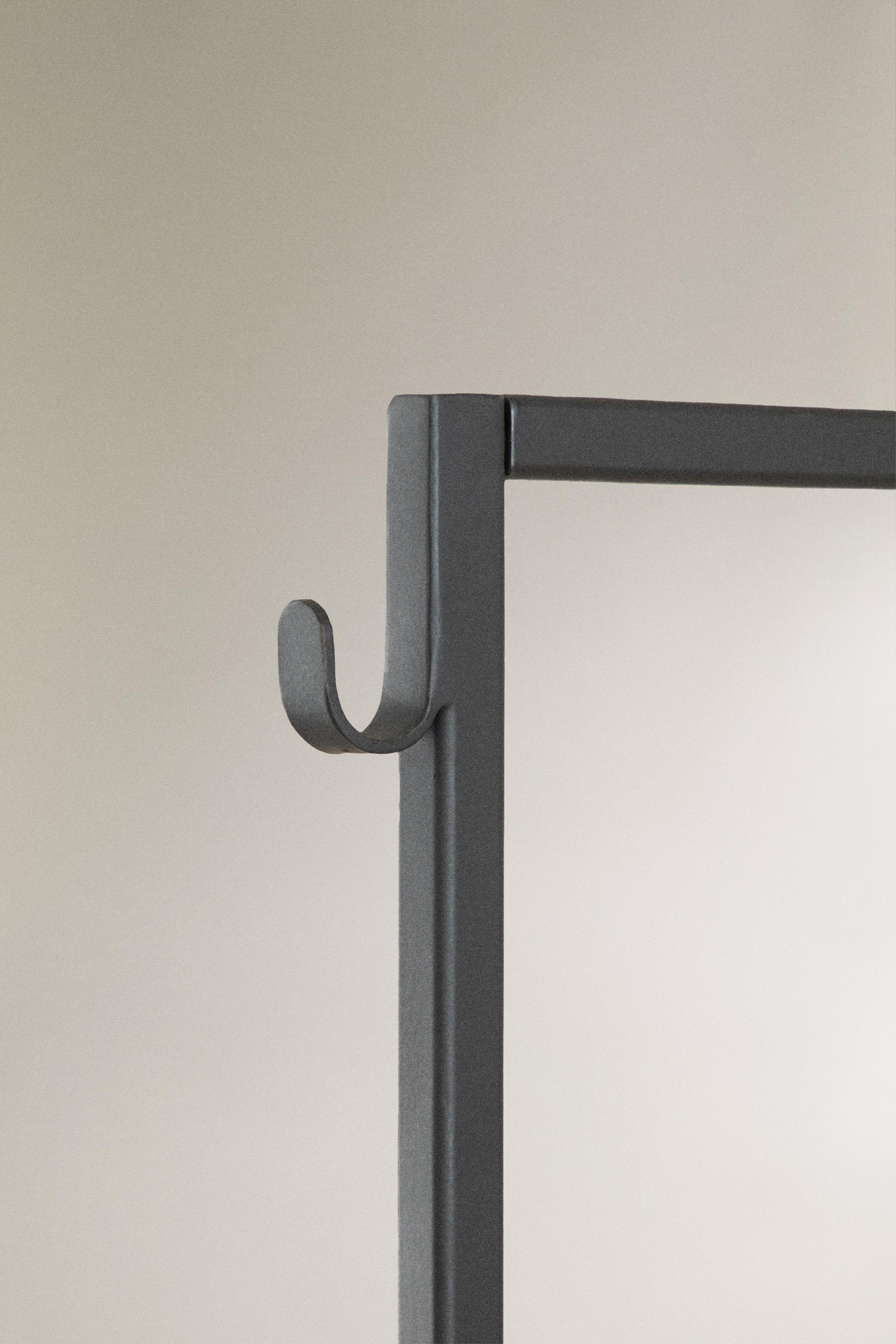 METAL CLOTHES RACK - Black | ZARA United States