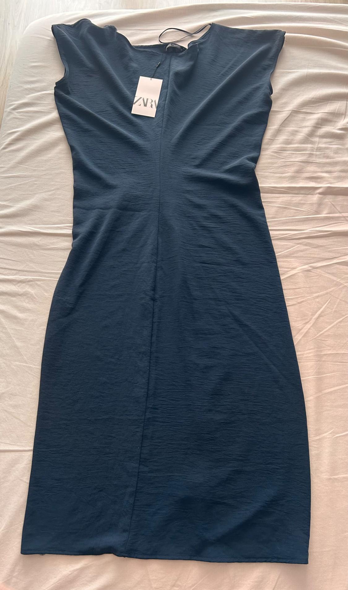 FLOWING DRESS WITH PLEATS - Image 4