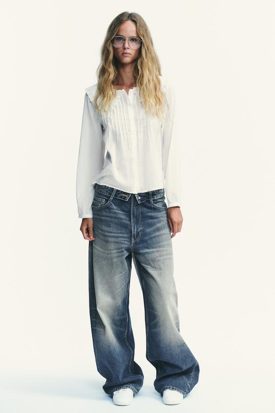 EMBROIDERED PETER PAN COLLAR SHIRT