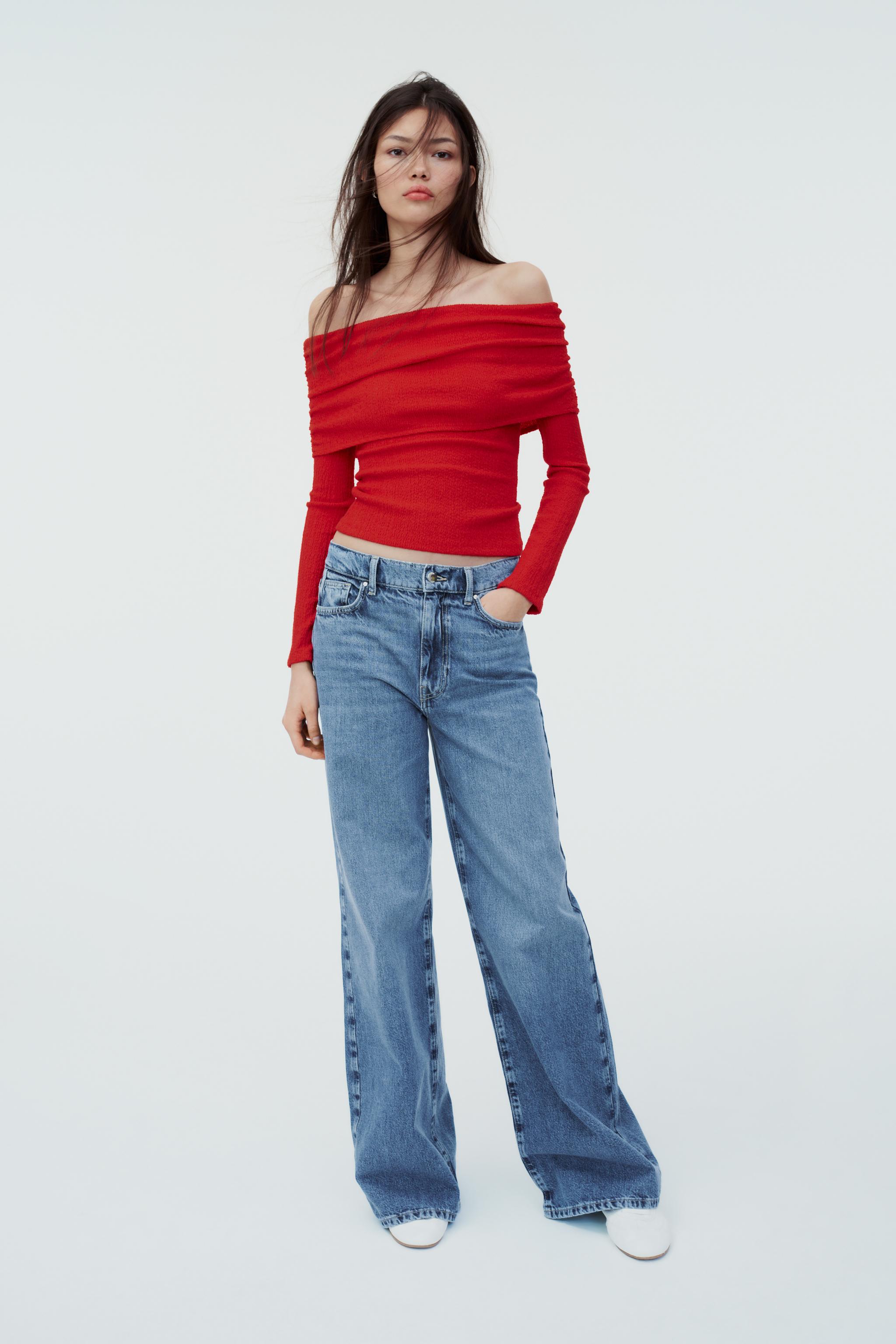 OFF-THE-SHOULDER TEXTURED TOP - Red