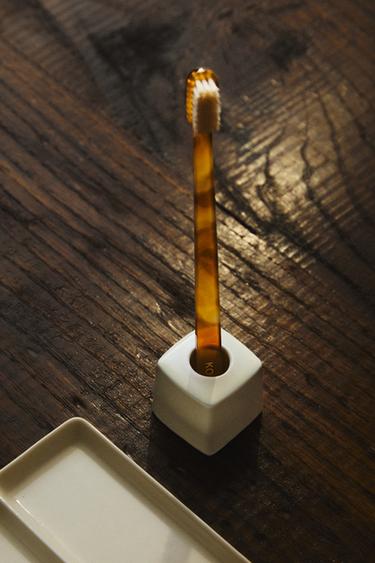 CERAMIC TOOTHBRUSH HOLDER - Ivory by Zara - Image 6
