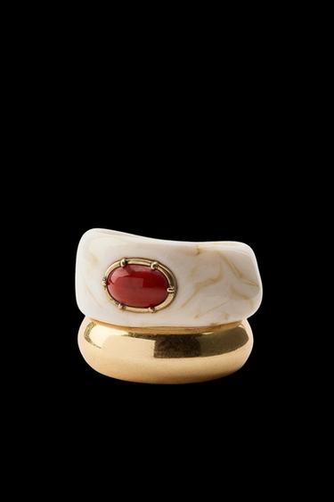 PACK OF METAL AND RESIN BRACELETS - Cream by Zara - Image 0