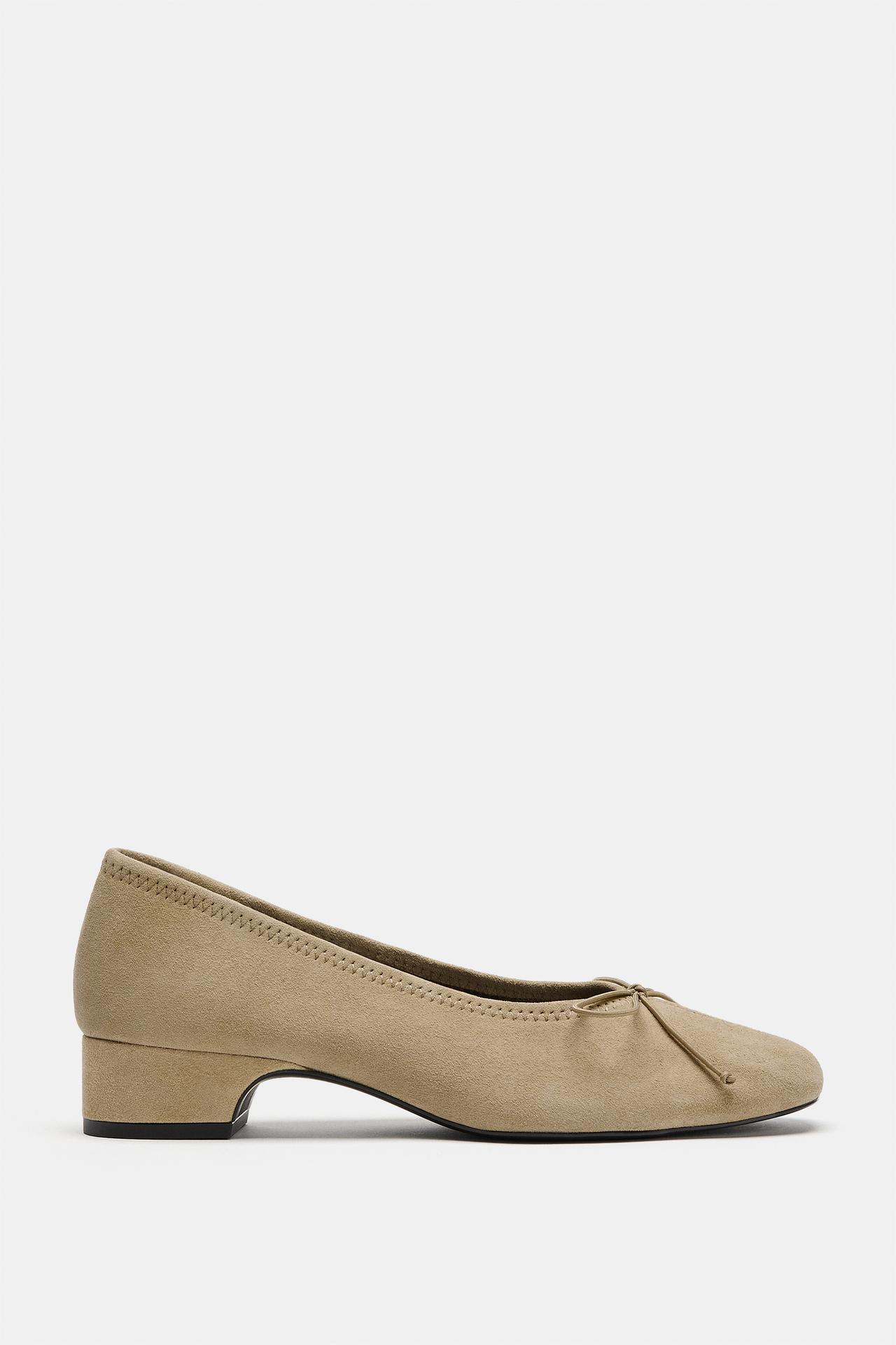 SUEDE HEELED BALLET FLATS — Sandy Brown