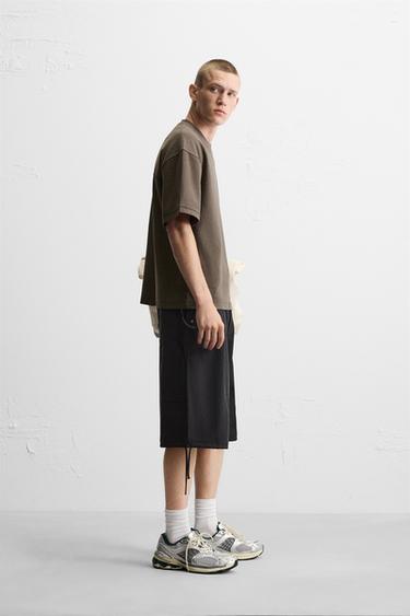 HEAVYWEIGHT TEXTURED T-SHIRT - Brown by Zara - Image 3