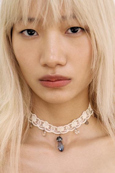 FABRIC JEWEL CHOKER NECKLACE - Ecru by Zara