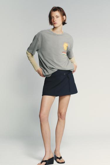 CAMISETA ESTAMPADA TEXTO - Gris antracita de Zara - Imagen 0