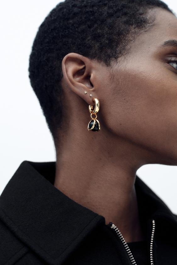 ボール付きエンボスフープピアス - ゴールド | ZARA Japan / 日本