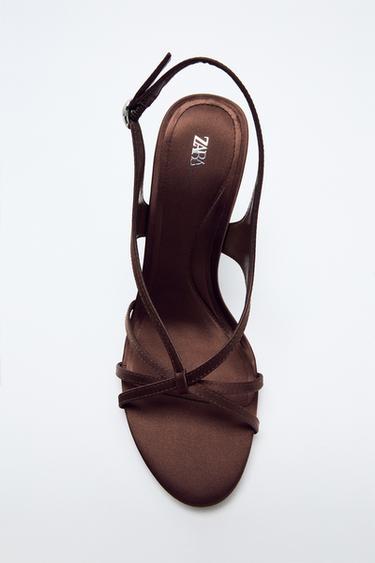 SANDALI CON TACCO EFFETTO SATIN - Marrone di Zara