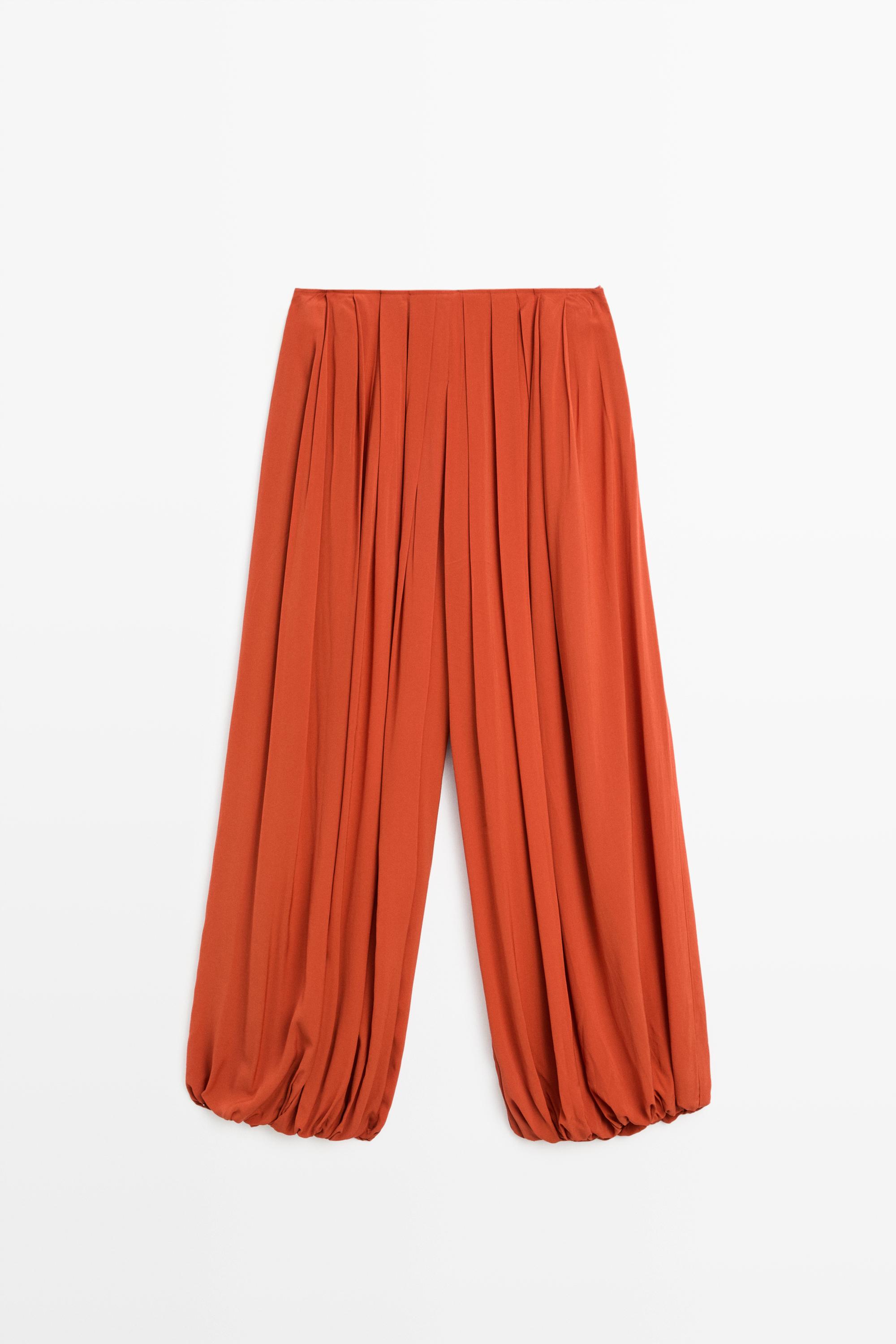 Pleated sarouel trousers total look