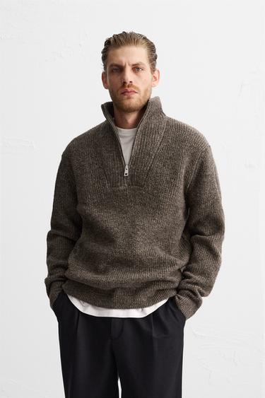 PULL À COL ZIP TEXTURÉ - Marron / Taupe de Zara - Image 1