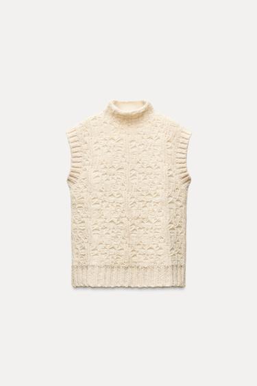 STRUCTURED KNIT SWEATER VEST - Ecru by Zara