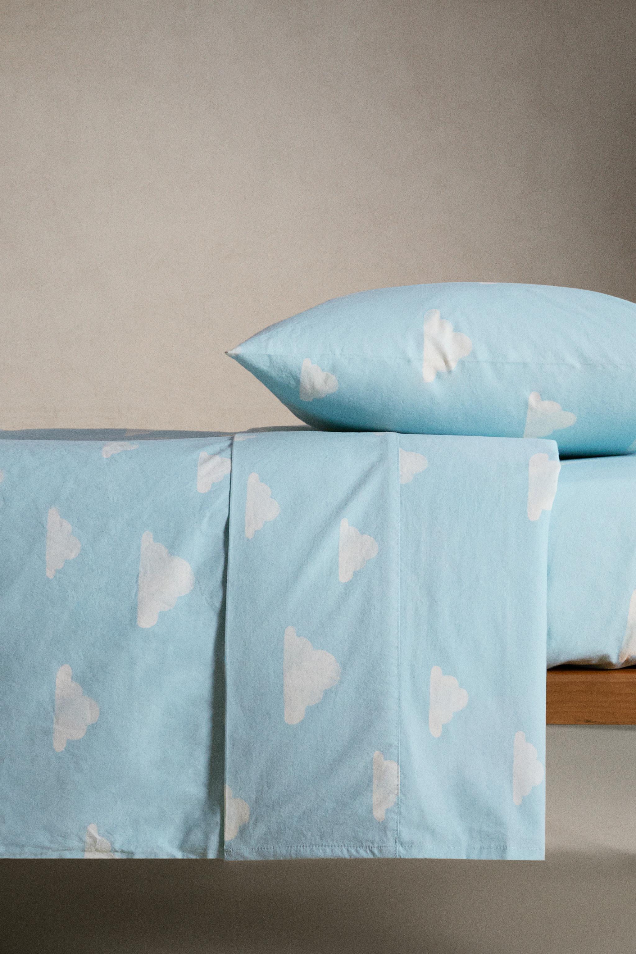 キッズ 雲プリント ボックスシーツ - ライトブルー | ZARA Japan